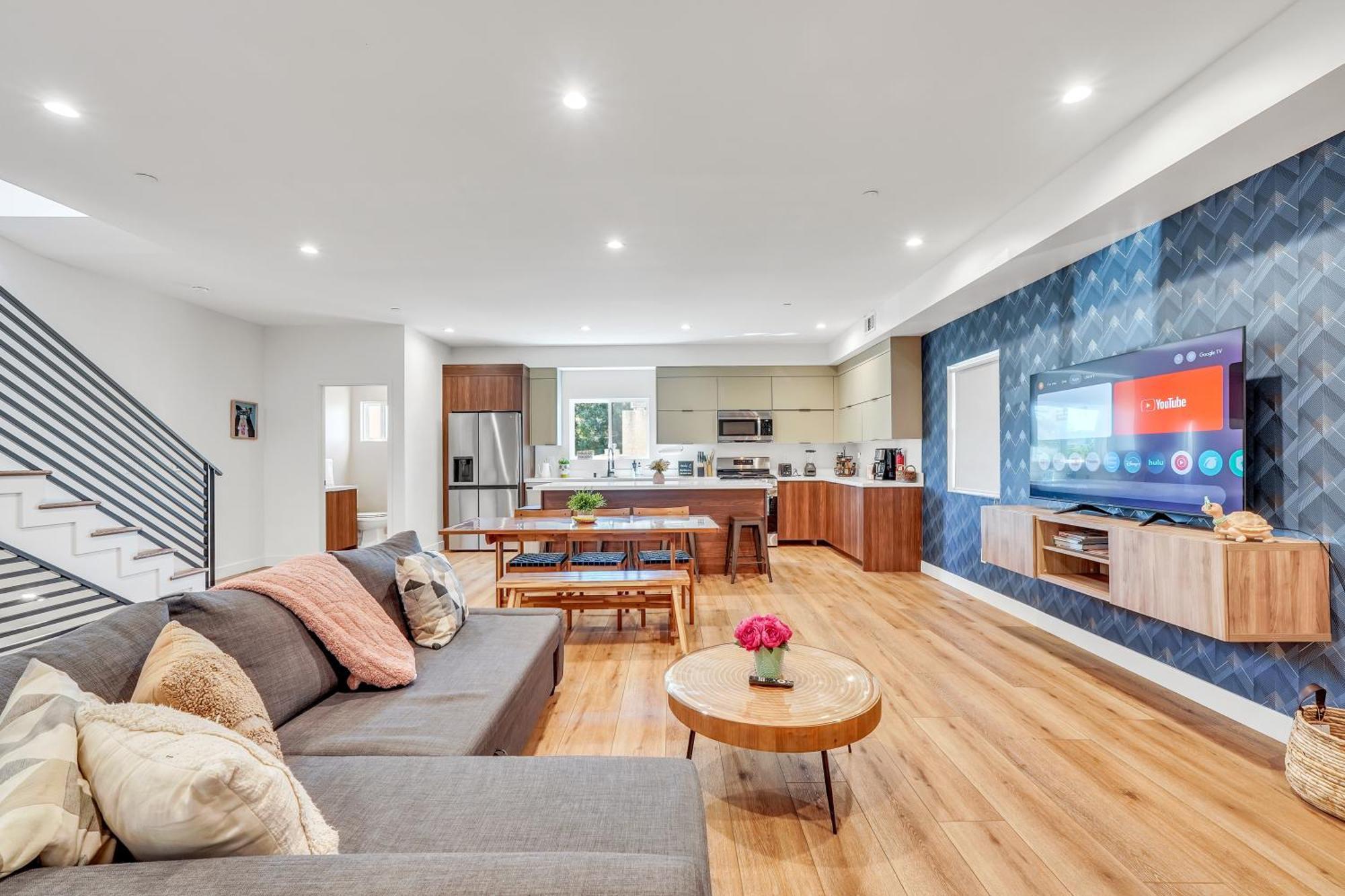 Luxurious Townhome W/3 Master Suites Gated Parking Los Ángeles Exterior foto